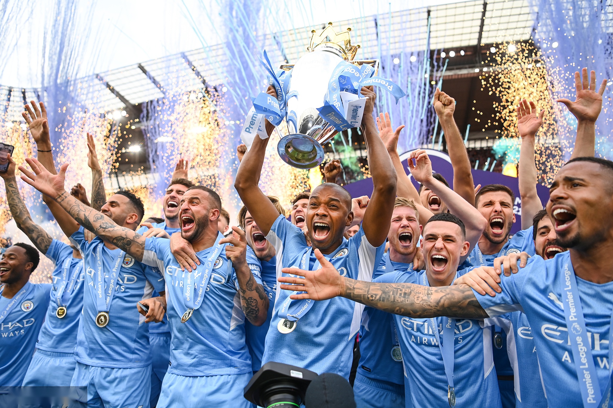 再次引发了 再次引发了